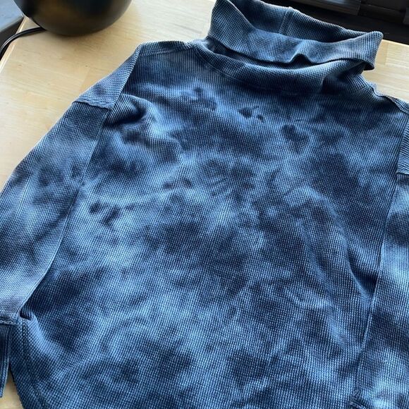 MAEVE ANTHROPOLOGIE Tie Dye Turtle Neck Thermal Small - Picture 2 of 3